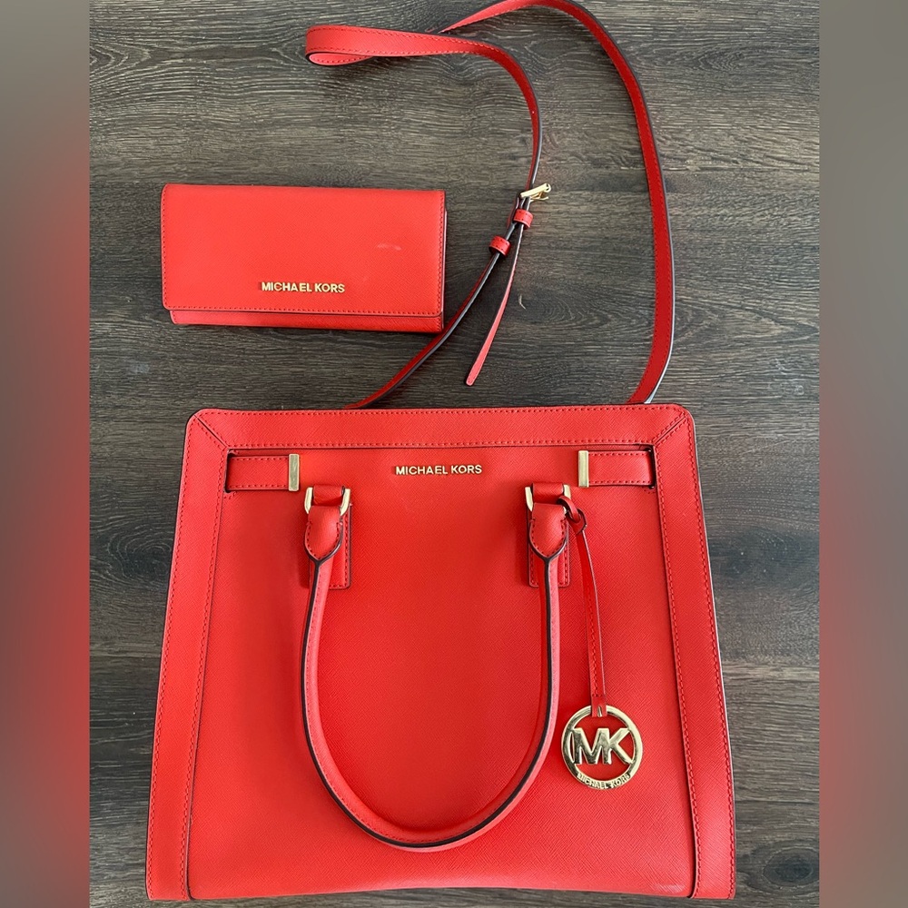 Michael Kors Dillon Satchel – Saffiano Leather Tangerine Bag & Wallet
